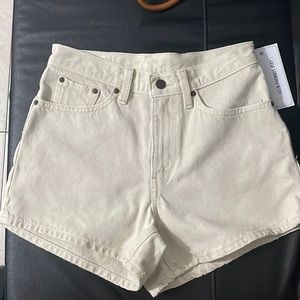 Levi 80’s mom shorts